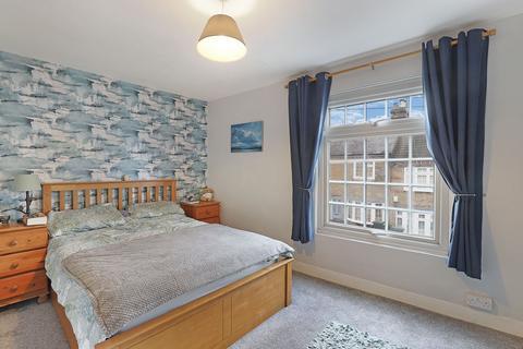 2 bedroom terraced house for sale, Gladstone Road, Buckhurst Hill, IG9