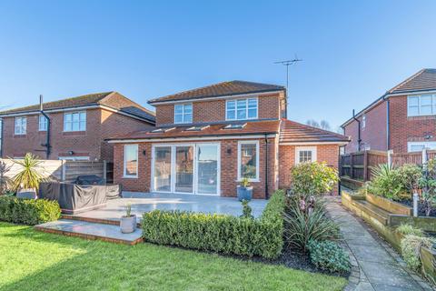 1 Cwrt Ogwen, Hawarden, Deeside, CH5 3SP
