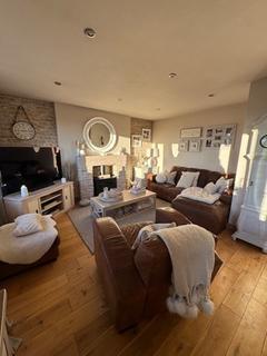 12 Dove Close, Wombwell, Barnsley, S73 0SJ