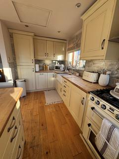 12 Dove Close, Wombwell, Barnsley, S73 0SJ