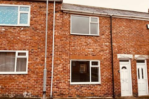 2 bedroom terraced house to rent, Wood Street, Pelton DH2