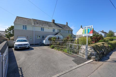28 Chapel Road, Roche, St Austell, PL26 8JE