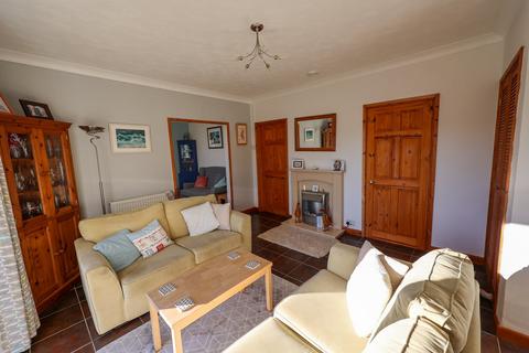28 Chapel Road, Roche, St Austell, PL26 8JE