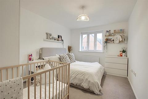 20 Jay Close, Hemel Hempstead, HP3 0GJ