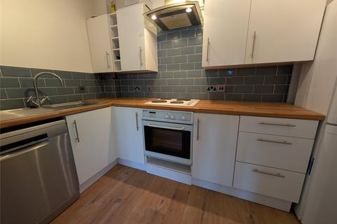 1 bedroom flat to rent, Atlantic Close, Hampshire SO14