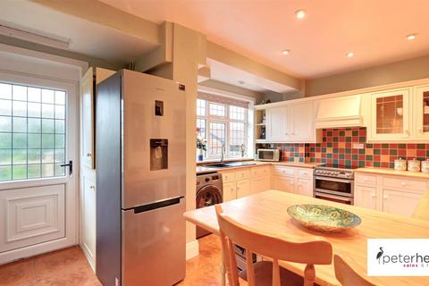 4 bedroom semi-detached house for sale, Ludlow Road, Tunstall, Sunderland