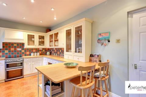 4 bedroom semi-detached house for sale, Ludlow Road, Tunstall, Sunderland