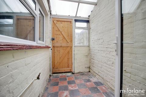 3 bedroom terraced house to rent, Curtis Street, Swindon SN1