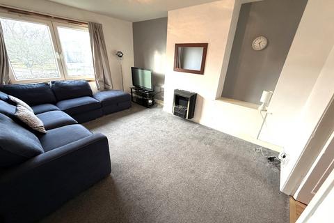 2 bedroom flat to rent, Auchinyell Terrace, Garthdee, Aberdeen, AB10