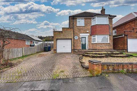 3 bedroom detached house for sale, Blakeney Road, Radcliffe-On-Trent