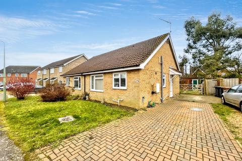 2 bedroom semi-detached bungalow for sale, Broadfields Road, Gislingham, Eye, IP23