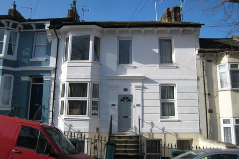 3 bedroom terraced house to rent, Franklin Road, Brighton BN2