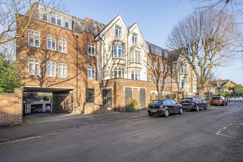 1 bedroom flat for sale, Albany Park Road, Kingston upon Thames