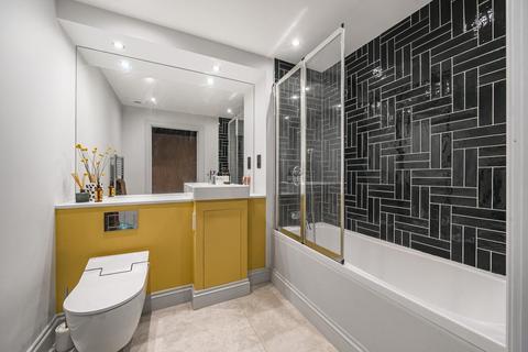 Apartment 6, 21 Sheldon Square, London, W2 6DS