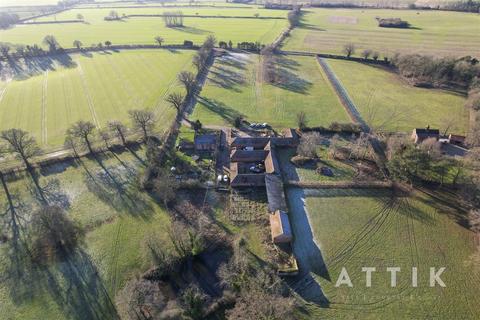 4 bedroom farm house for sale, Shipdham, Norfolk