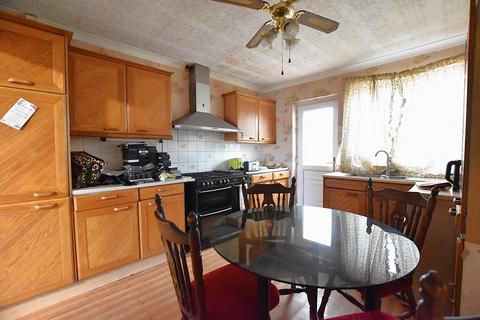 25 Eden Dene, Scunthorpe, DN16 2PX