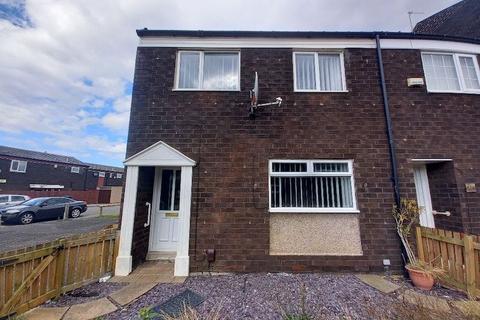 3 bedroom end of terrace house to rent, Middlesbrough TS8