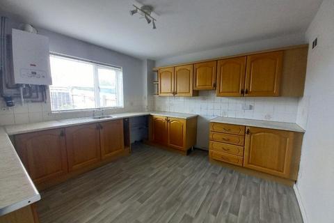 3 bedroom end of terrace house to rent, Middlesbrough TS8