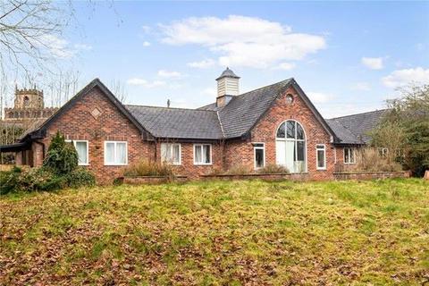 39 bedroom village house for sale, School Lane, Crewe CW3