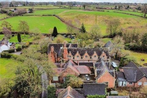 39 bedroom village house for sale, School Lane, Crewe CW3