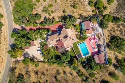 8 bedroom property, 8400 Ferragudo, Portugal