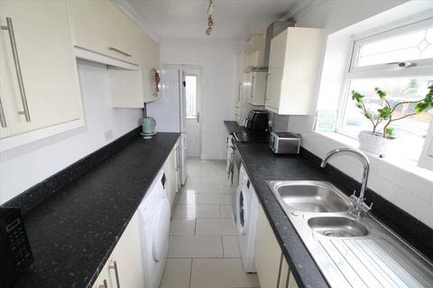 2 bedroom end of terrace house for sale, Bewley Drive, Kirkby