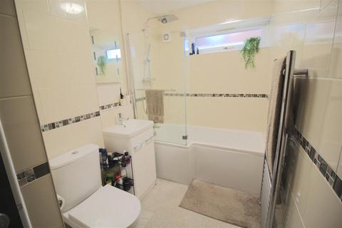 2 bedroom flat for sale, Church Road, Birmingham B25