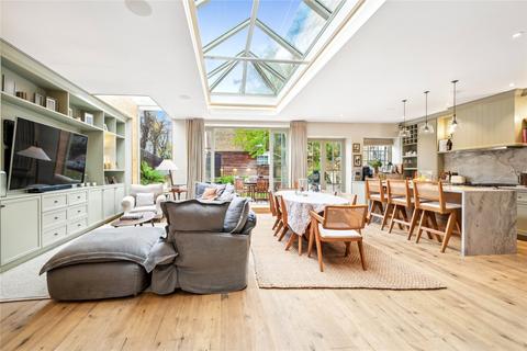 5 bedroom end of terrace house for sale, Aldbourne Road, London, W12