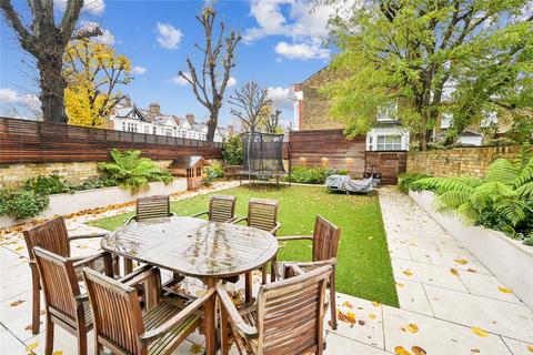 5 bedroom end of terrace house for sale, Aldbourne Road, London, W12