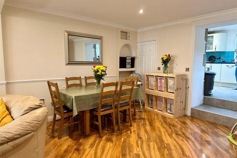 undefined, Meneage Street, Helston TR13