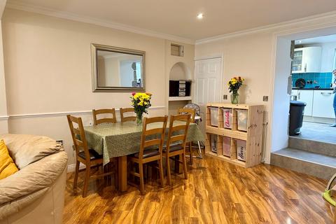 3 bedroom terraced house for sale, Helston TR13