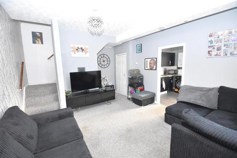 2 bedroom maisonette for sale, Ashingdon Road, Rochford