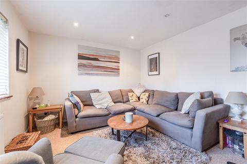 7 Cornwall Avenue, Byfleet, West Byfleet, KT14 7EX