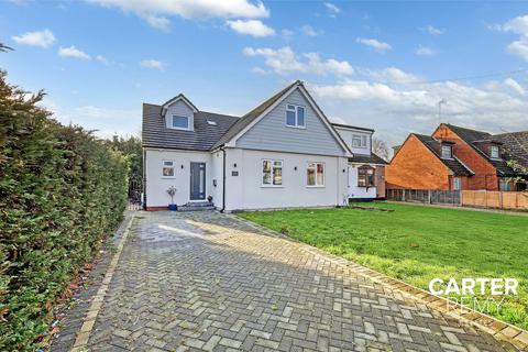 Wenbri First Avenue, Stanford-le-hope, SS17 8AA