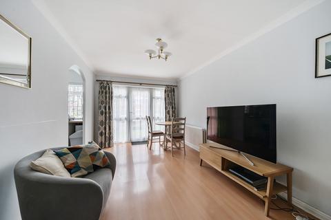 1 bedroom maisonette for sale, Whisperwood Close, Harrow, Middlesex