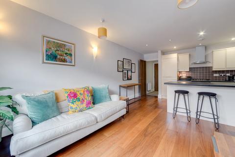 1 bedroom flat for sale, Harefield Mews, SE4