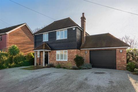 3 bedroom detached house for sale, Dargate Road, Yorkletts, Whitstable