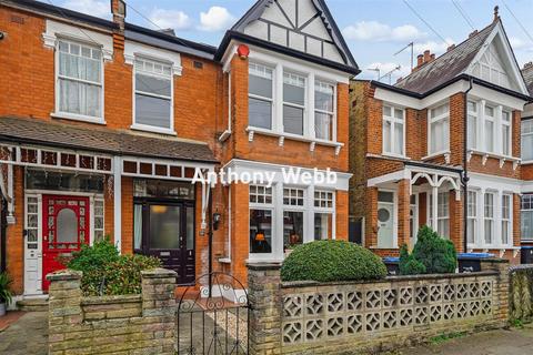 5 bedroom end of terrace house for sale, Park Avenue, Palmers Green, N13