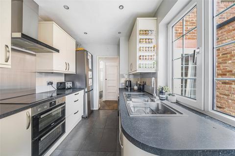 8 Thornhill Avenue, Surbiton, KT6 7SS