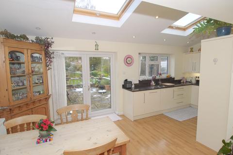 4 bedroom semi-detached house for sale, Park Lane, Kemsing, TN15