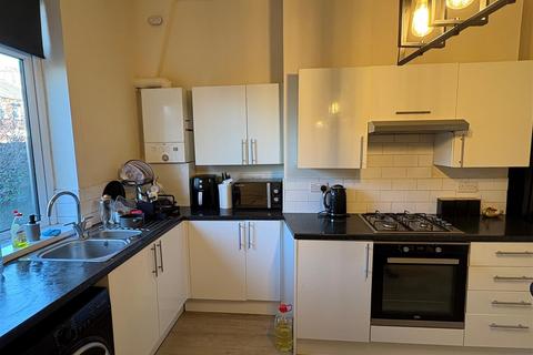 2 bedroom terraced house for sale, Powell Street, Heckmondwike