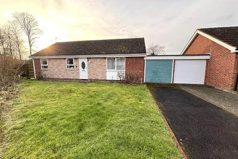 3 bedroom bungalow for sale, Willow Close, Gainsborough