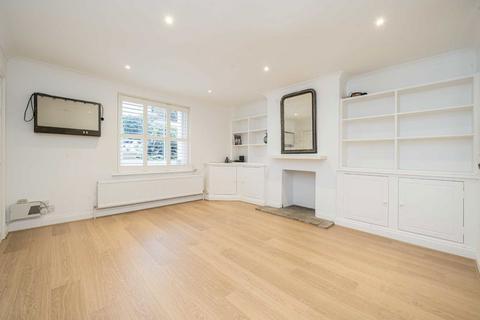 2 bedroom flat to rent, St. Stephens Avenue, London W12