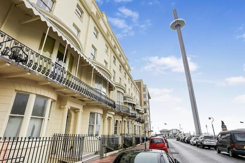 1 bedroom flat to rent, Regency Square, Brighton