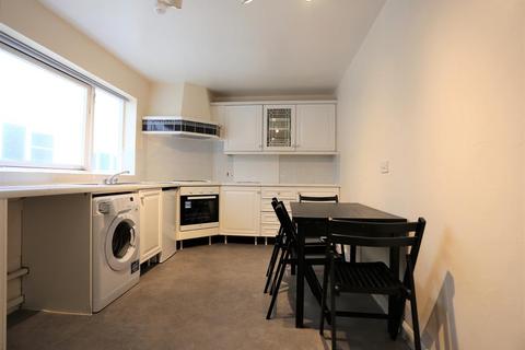 1 bedroom flat to rent, Regency Square, Brighton