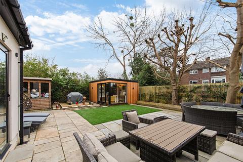 49a Herne Road, Surbiton, KT6 5BX