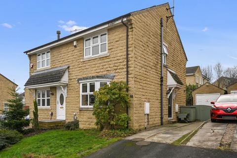 3 bedroom semi-detached house to rent, Slingsby Close, Apperley Bridge