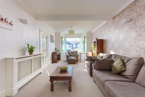 7 Barncliffe Road, Sheffield, S10 4DF
