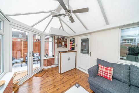 9 Hinges Road, Bloxwich, Walsall, WS3 2LL