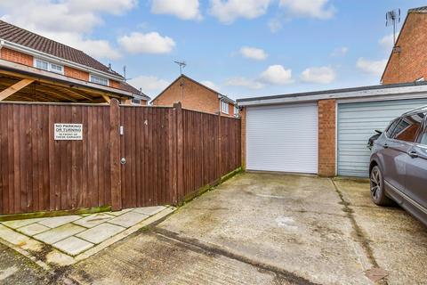 3 bedroom semi-detached house for sale, Le Temple Road, Paddock Wood, Tonbridge, Kent